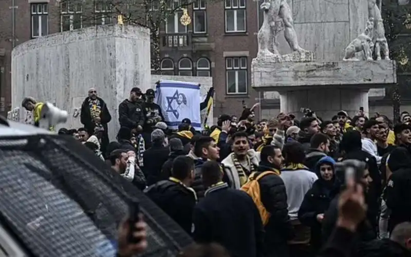 tifosi del maccabi tel aviv ad amsterdam 1