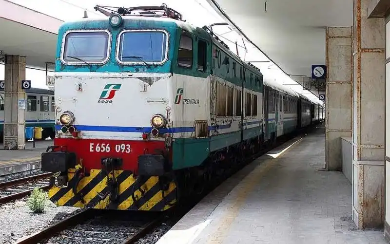 treno  3