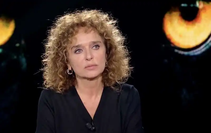 valeria golino a belve 2