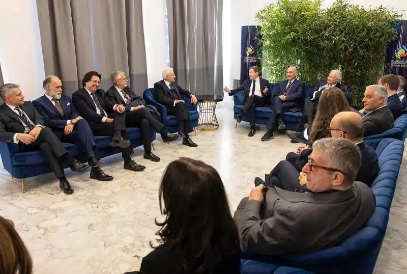 SERGIO MATTARELLA CON ANDREA CECCHERINI - Azzurra CALTAGIRONE - Mirja CARTIA D'ASERO - Mauro CRIPPA - Antonio FUNICIELLO  - Marco GILLI presidente - Pietro LABRIOLA  - Stefano LUCCHINI INTESA SANPAOLO