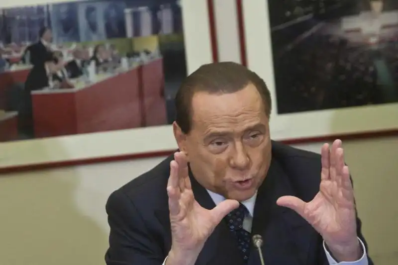 BERLUSCONI ALLA PRESENTAZIONE DEL LIBRO DI NICOLO AMATO CON STEFANIA CRAXI FOTO LAPRESSE 