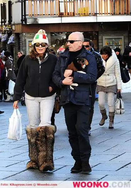 alessandro sallusti daniela santanche shopping courmayeur vacanze dicembre 