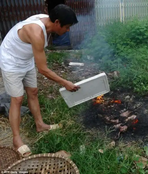 barbecue del proprietario del ristorante 