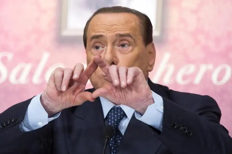 BERLUSCONI ALLA PRESENTAZIONE DEL LIBRO DI BRUNO VESPA 