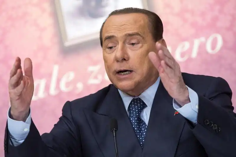 BERLUSCONI ALLA PRESENTAZIONE DEL LIBRO DI BRUNO VESPA 