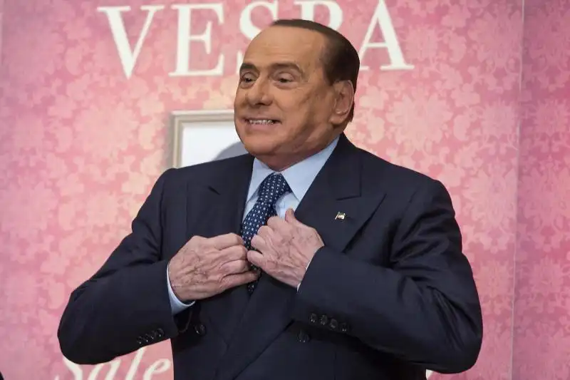 BERLUSCONI ALLA PRESENTAZIONE DEL LIBRO DI BRUNO VESPA 