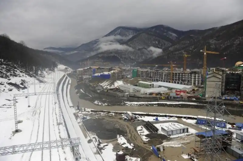 I CANTIERI PER LE OLIMPIADI INVERNALI DI SOCHI 