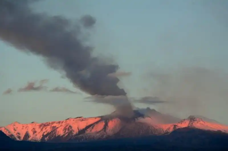 ERUZIONE ETNA 