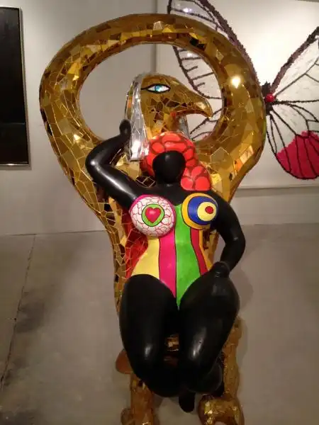 Horus e la su dea di Niki De Saint Phalle 