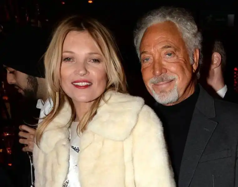 KATE MOSS TOM JONES 