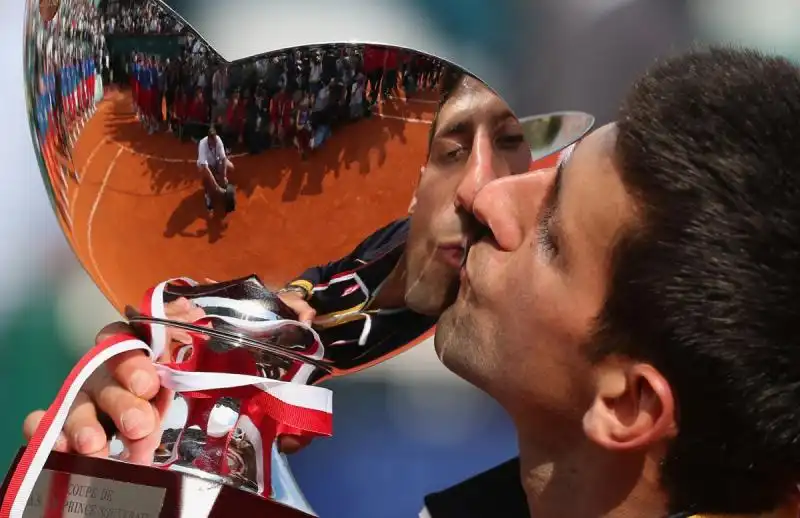 novak djokovic kisses himself after winning the monte carlo masters 