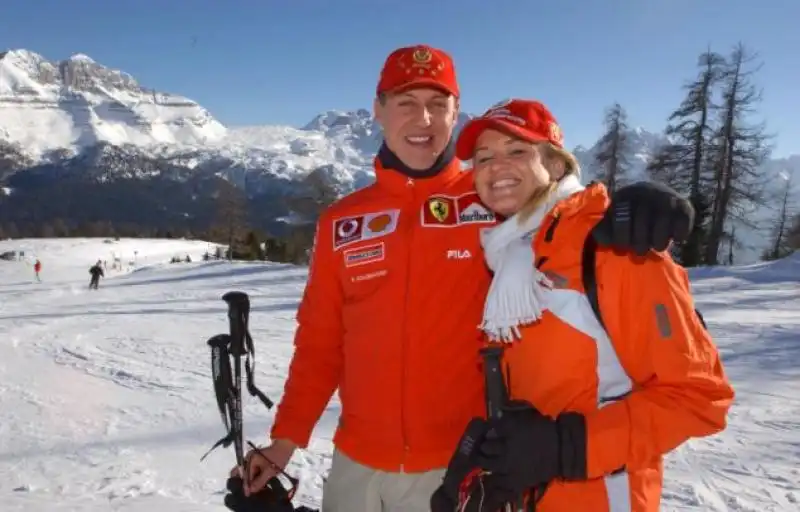 SCHUMACHER E LA MOGLIE CORINNA NEL DUEMILATRE 