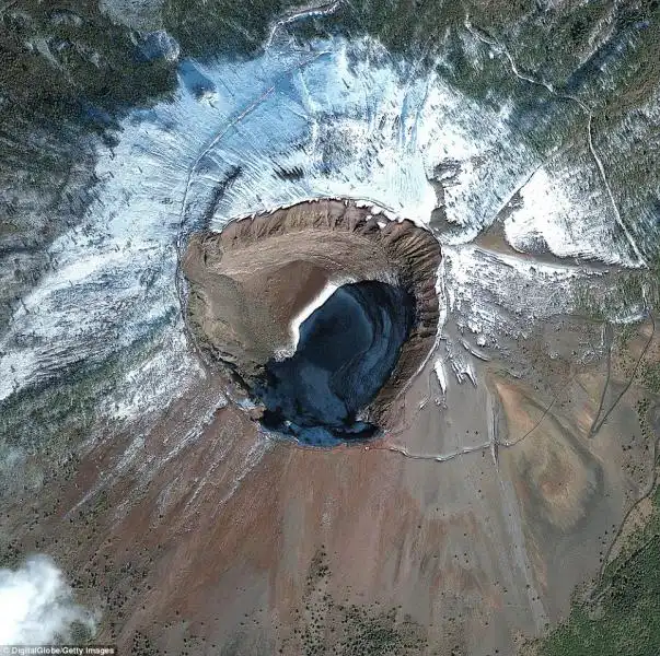 Il Vesuvio dal satellite 