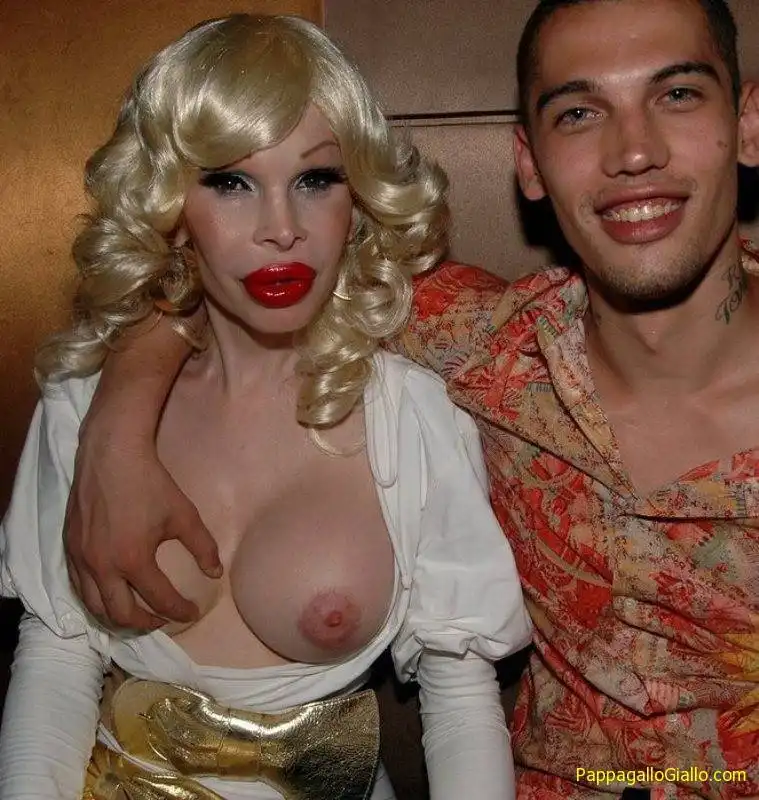 amanda lepore