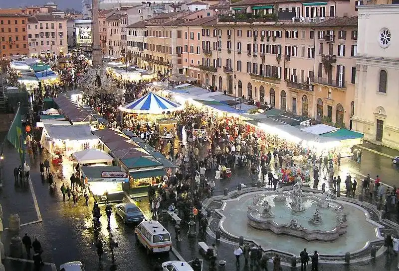 bancarelle mercatini natalizi piazza navona 5