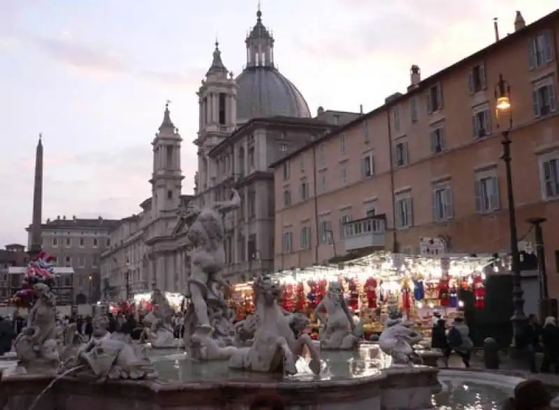 bancarelle mercatini natalizi piazza navona 6