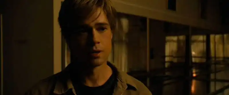 brad pitt quarantenne ventenne in benjamin button