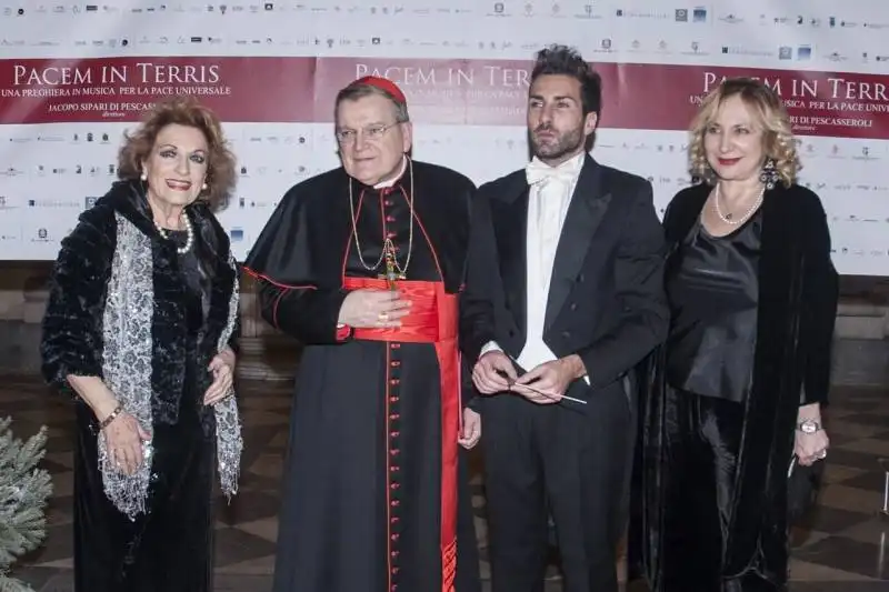 concerto pacem in terris   fioretta mari   cardinale burke    jacopo sipari di pescasseroli monica scattini  34