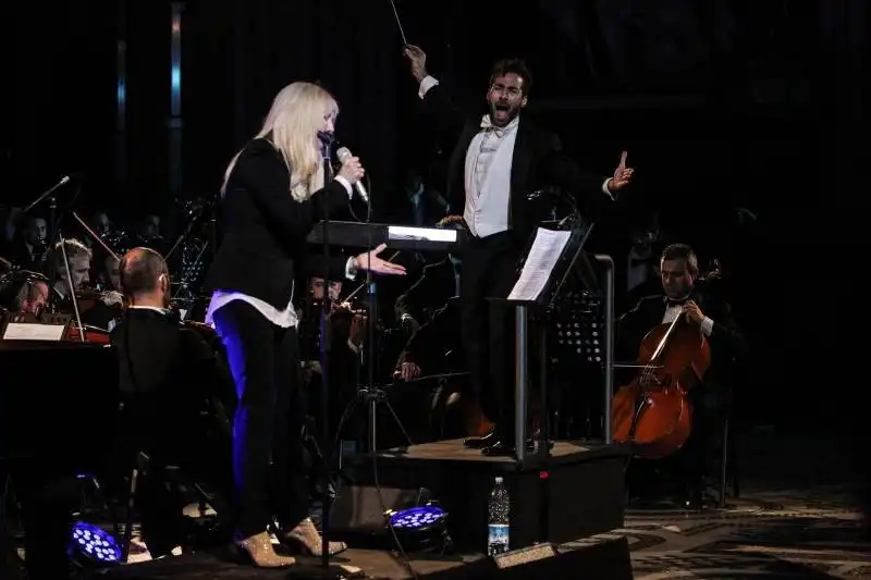 concerto pacem in terris   ivana spagna e  jacopo sipari di pescasseroli 10