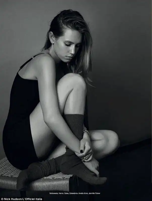 dylan penn 18