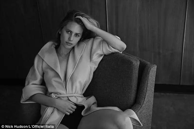 dylan penn 21