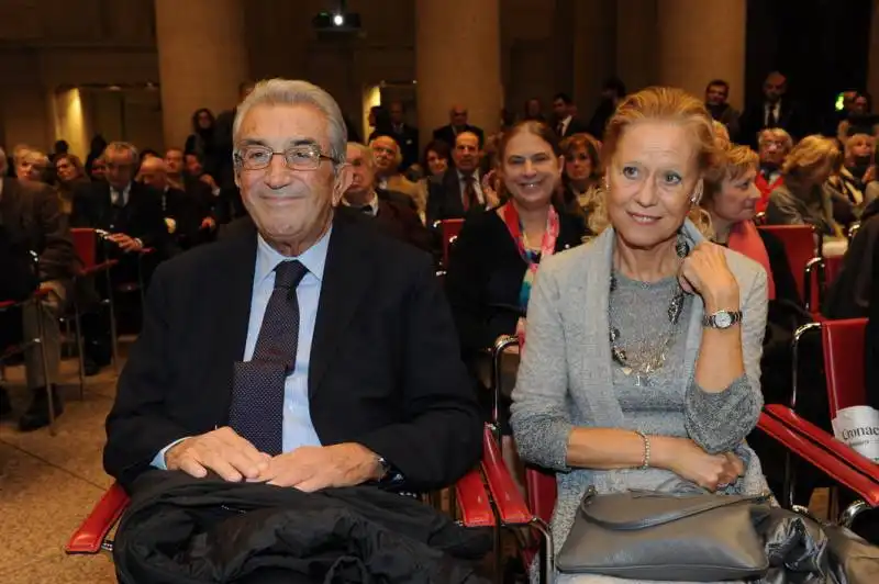 luigi mazzella con la moglie ilva