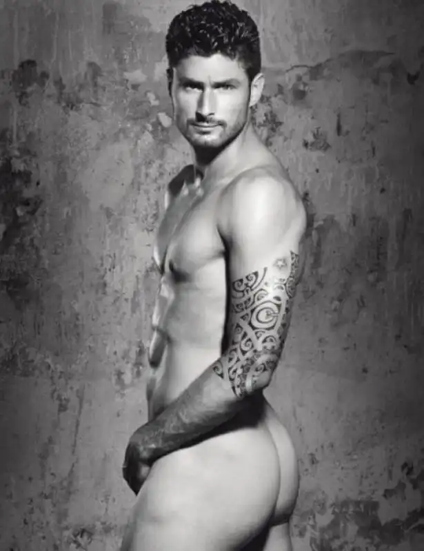 olivier giroud naked