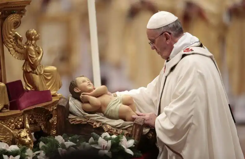 PAPA BERGOGLIO E IL BAMBINELLO