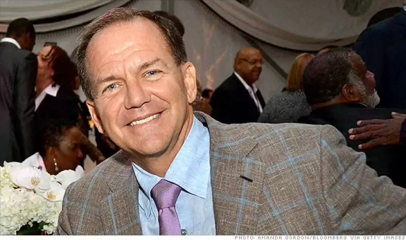 PAUL 
TUDOR 
JONES
