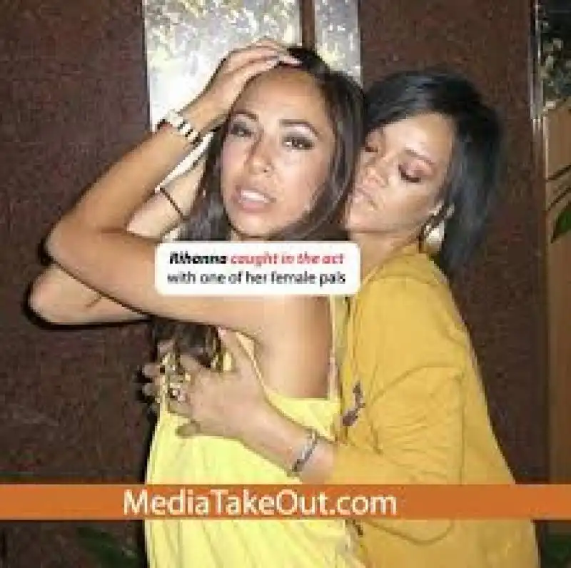 rihanna“bicurious”images