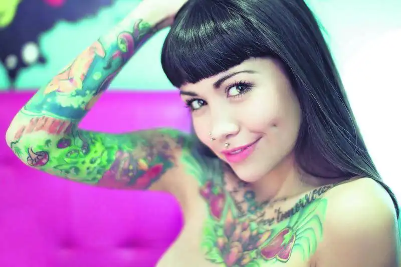 suicide girls 21