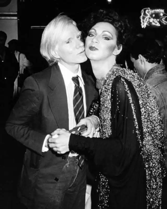 andy warhol and holly woodlawn, new york, 1978 y