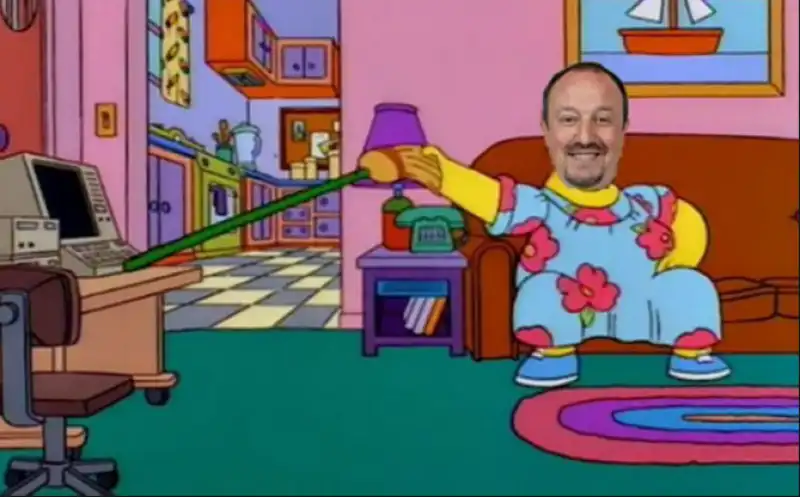 BENITEZ HOMER SIMPSON