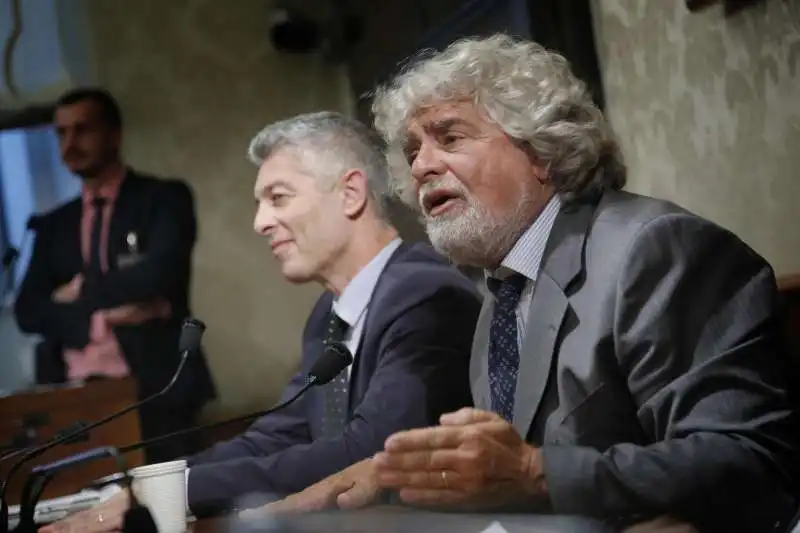 beppe grillo nicola morra