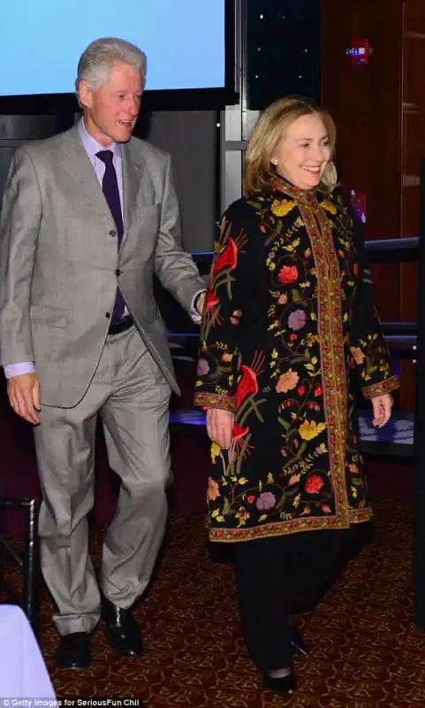 hillary floreale con marito bill nel 2013