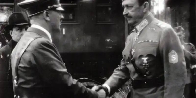 hitler e mannerheim 2