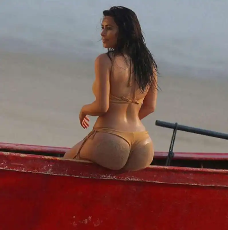 il culo di kim kardashian