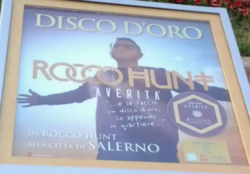 il disco d oro a rocco hunt 