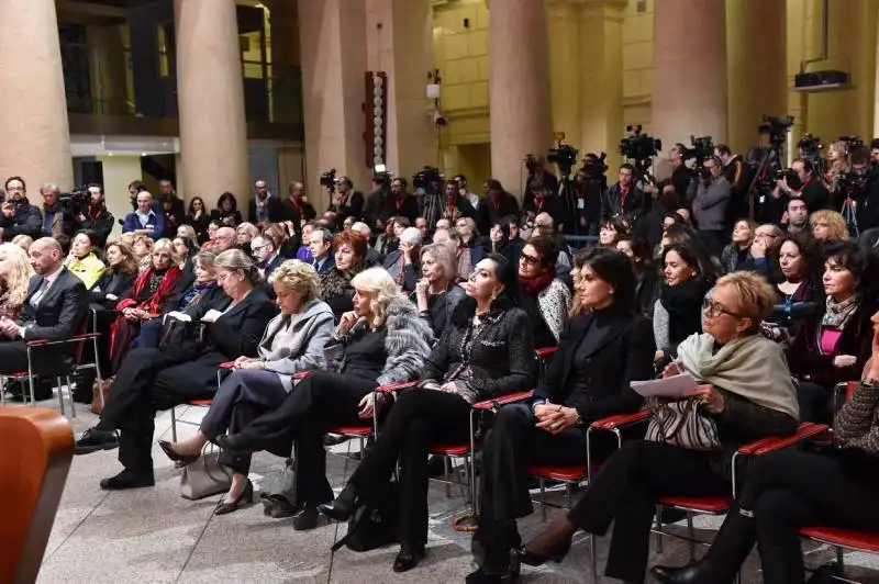 invitati alla presentazione libro di bruno vespa (2)