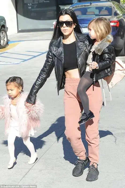 kourtney con north e penelope