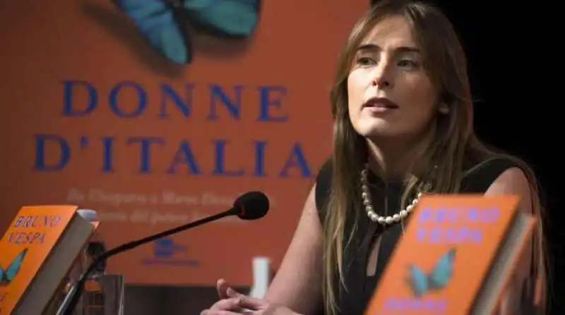 maria elena boschi presenta il libro di vespa