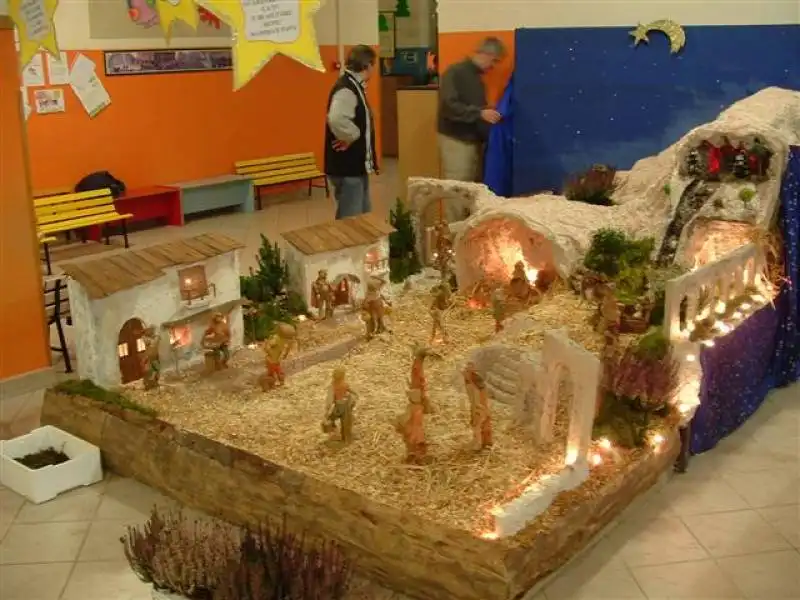 PRESEPE NELLE SCUOLE