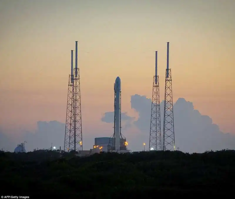 spacex falcon 9