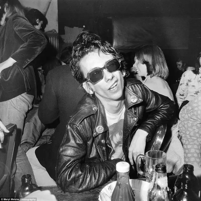 stiv bators dei dead boys nel cbgb 77