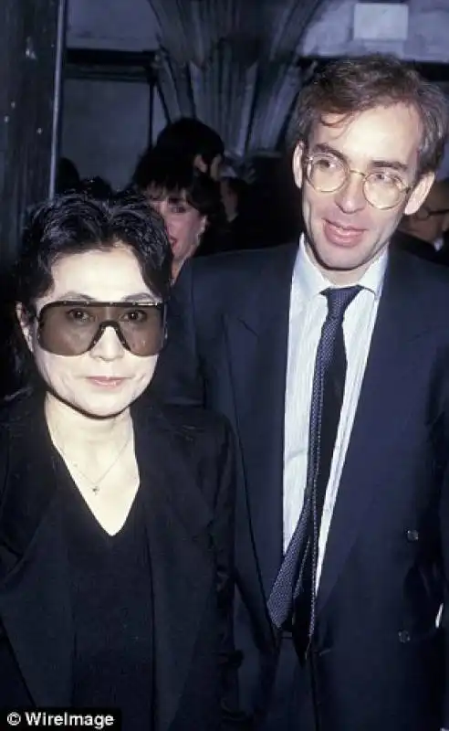 yoko ono con sam havadtoy nel 1987