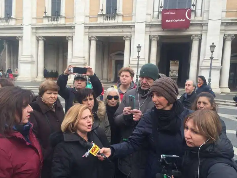 DIACO FLASH MOB CAMPIDOGLIO ANTI RAGGI