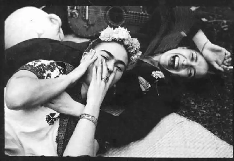 frida kahlo con chavela vargas