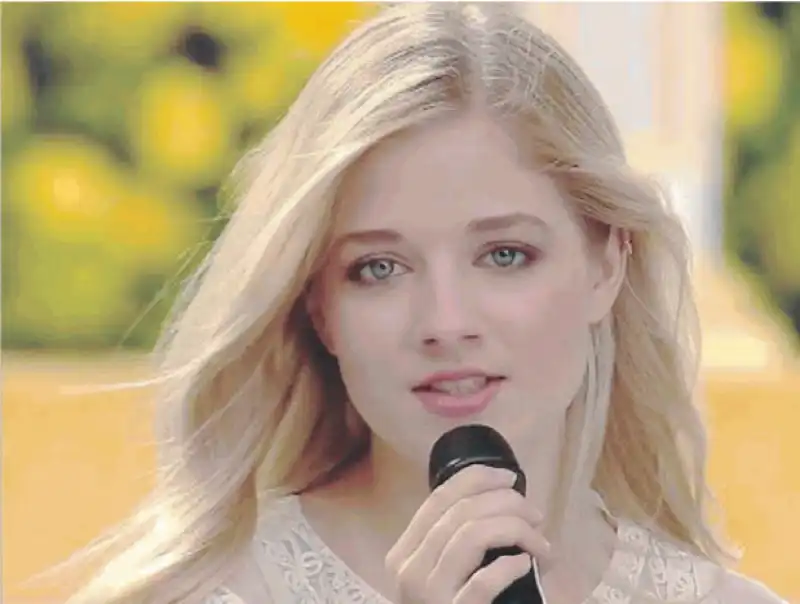 JACKIE EVANCHO