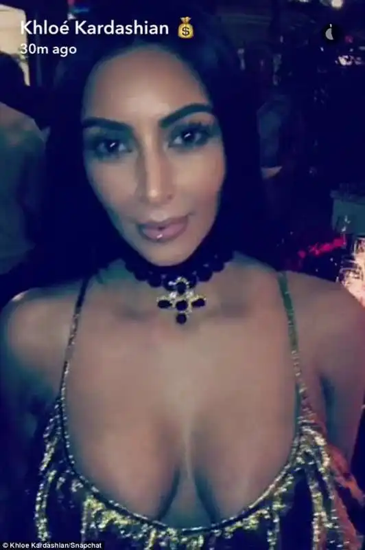 kim kardashian riappare su snapchat