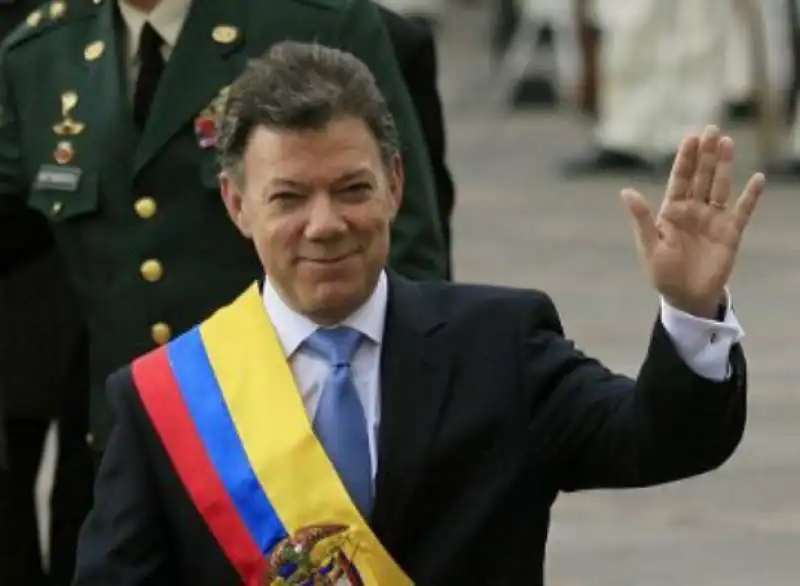 MANUEL SANTOS